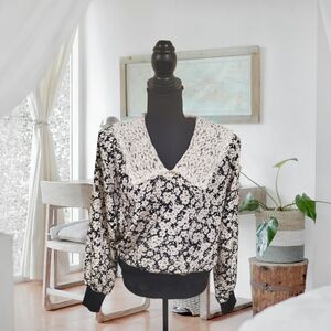 Vintage Floral Pattern Lace Collar Blouse